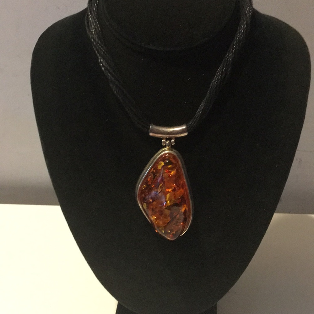 Beautiful large imitation Amber necklace